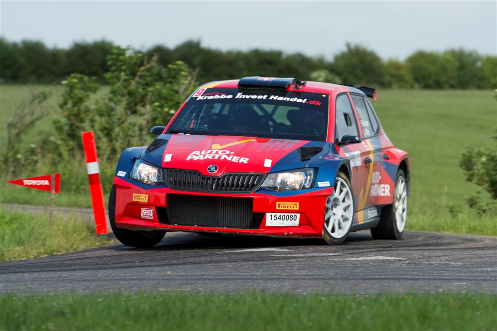 Marco Gersager og Carina Møller ligger på ottendepladsen i Dansk Super Rally.
(Foto: Jokum Tord Larsen)